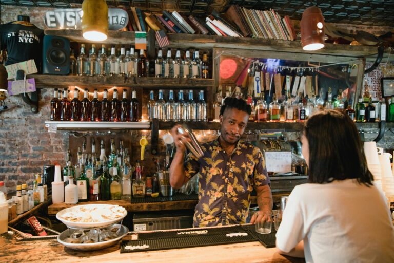 Shaking Up Sustainability: Eco-Friendly Cocktails Revolutionizing New York’s Nightlife